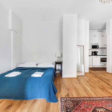 Апартаменты Wehost Oikokatu Хельсинки Экстерьер фото