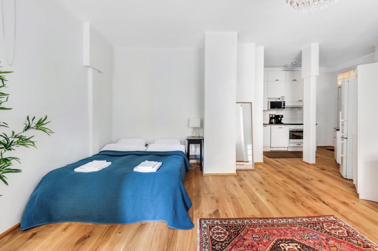 Апартаменты Wehost Oikokatu Хельсинки Экстерьер фото