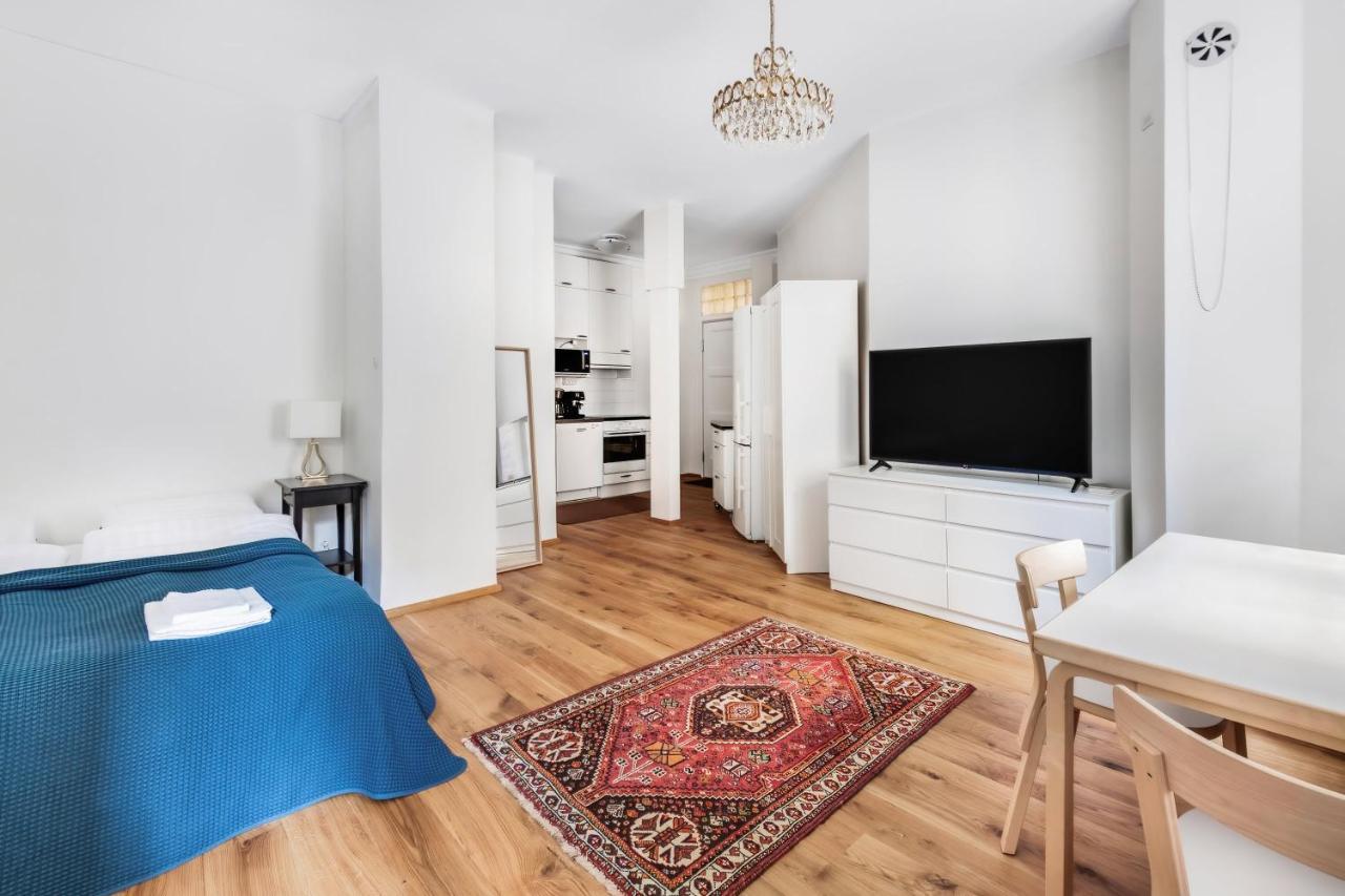 Апартаменты Wehost Oikokatu Хельсинки Экстерьер фото